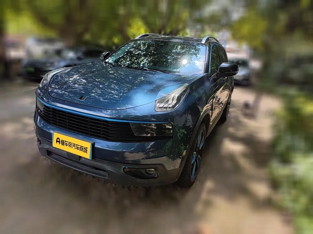 Lynk & Co 01, 2017