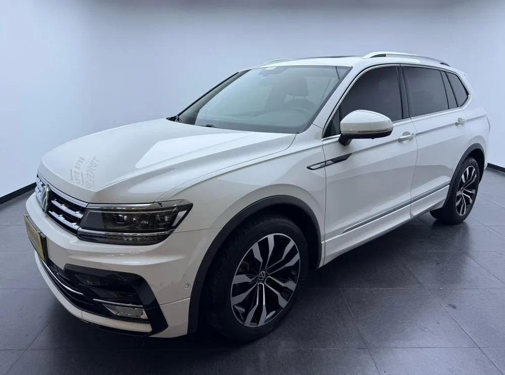 Volkswagen Tiguan L, 2021