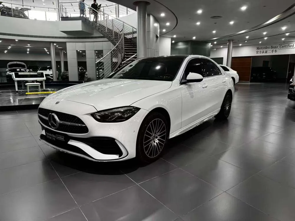 Mercedes-Benz C-Class, 2024
