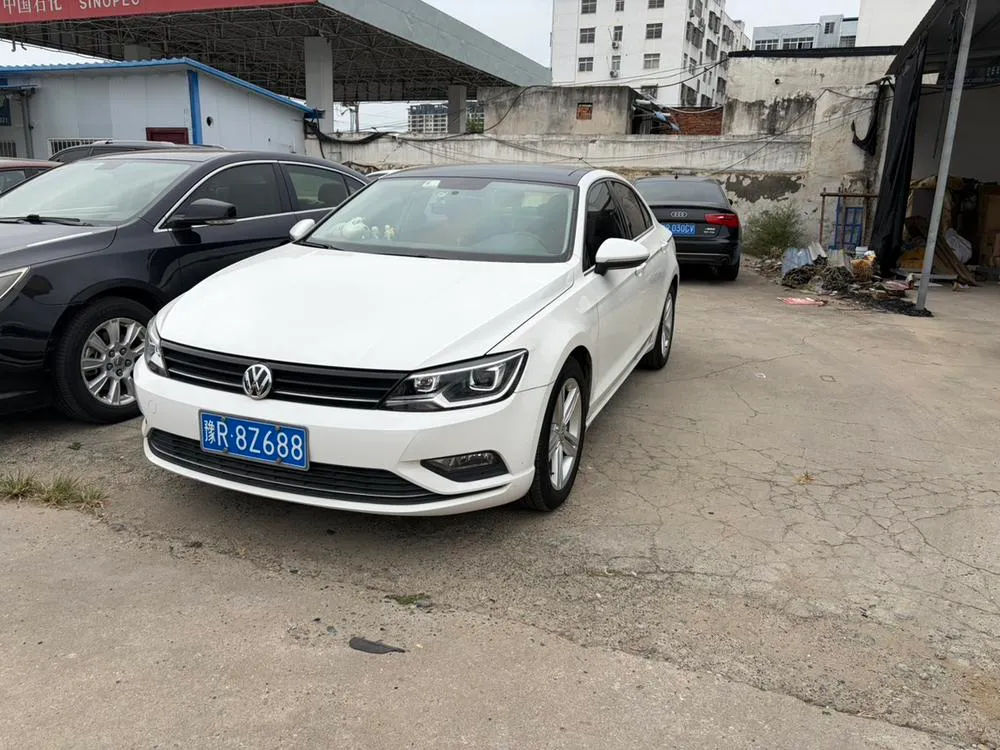 Volkswagen Lamando, 2015