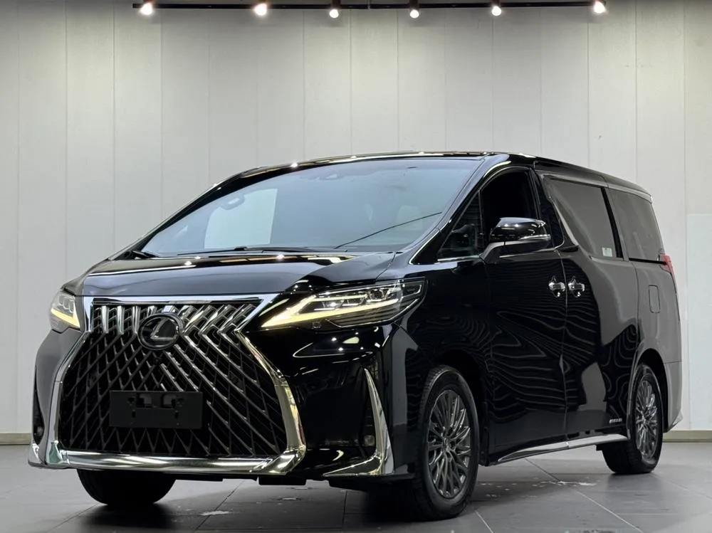 Lexus LM, 2020
