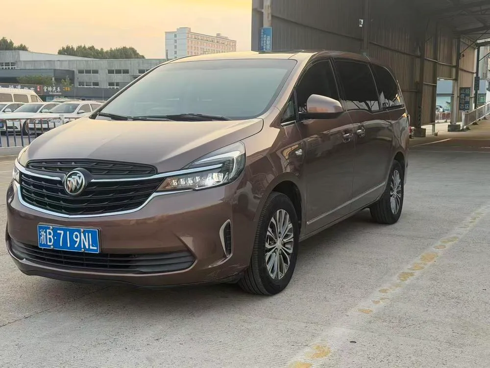 Buick GL8, 2021