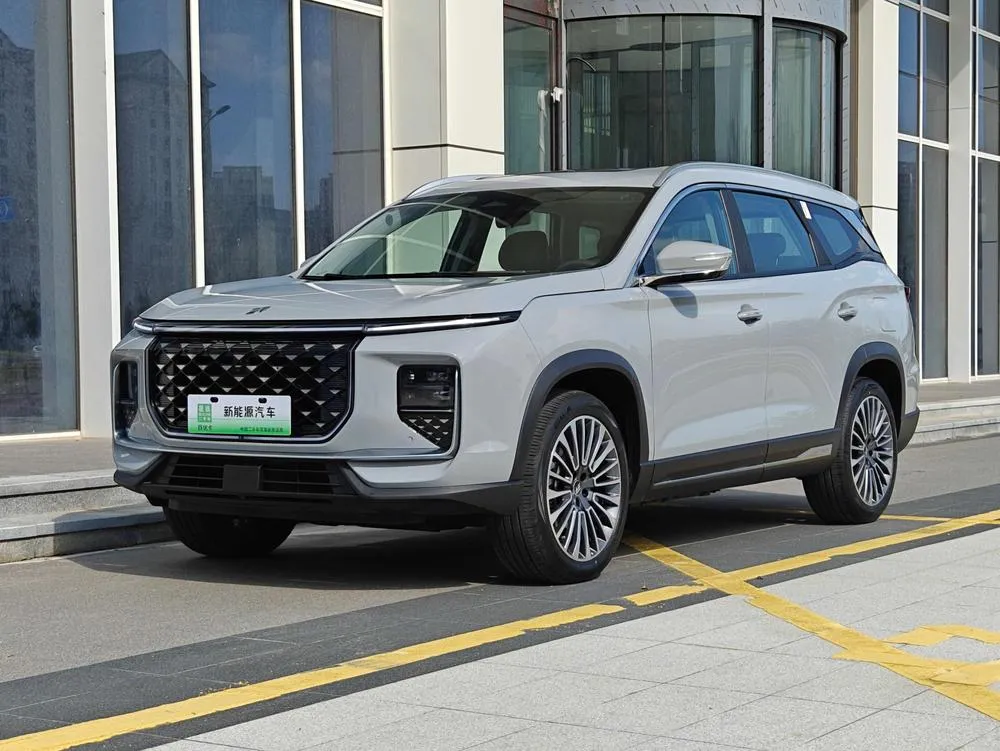 Jetour Shanhai L9 1.5TD Pro, 2024 — фото 1