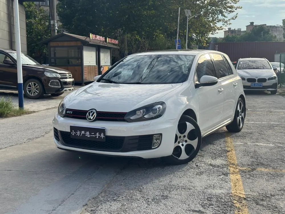 Volkswagen Golf GTI, 2012