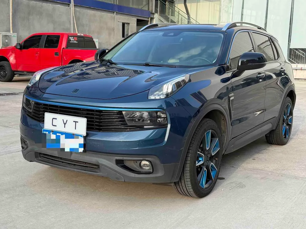 Lynk & Co 01, 2017
