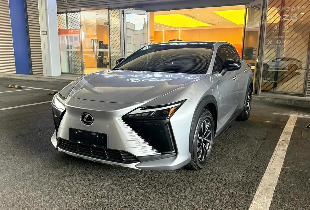 Lexus RZ, 2023