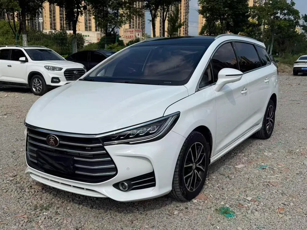 BYD Song MAX, 2018