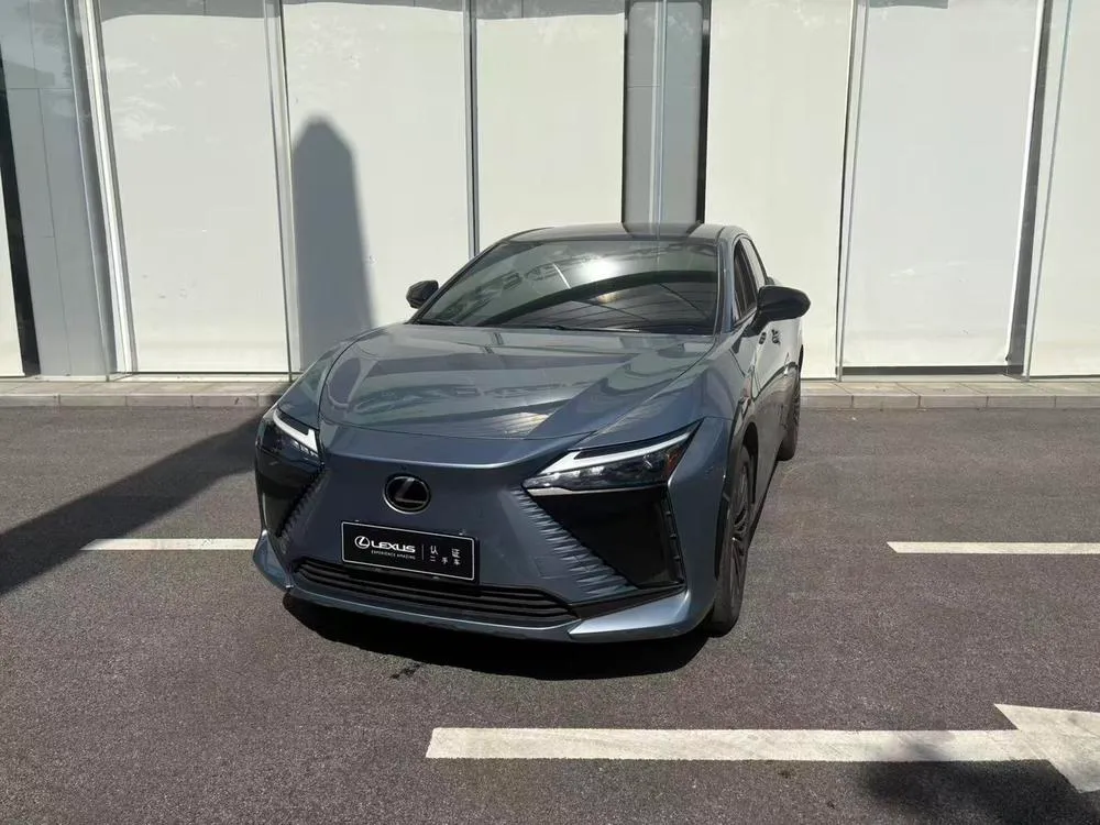 Lexus RZ, 2023