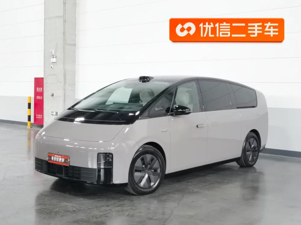Li Auto MEGA, 2024