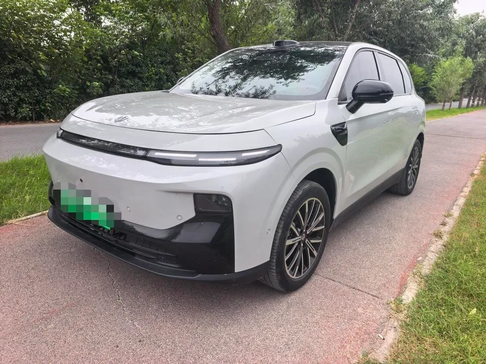 Leapmotor B10, 2025