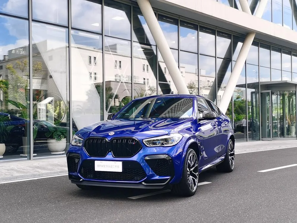 BMW X6 M 4.4L автомат полный привод 5 мест заводская кастомизация версия, 2022 — фото 1