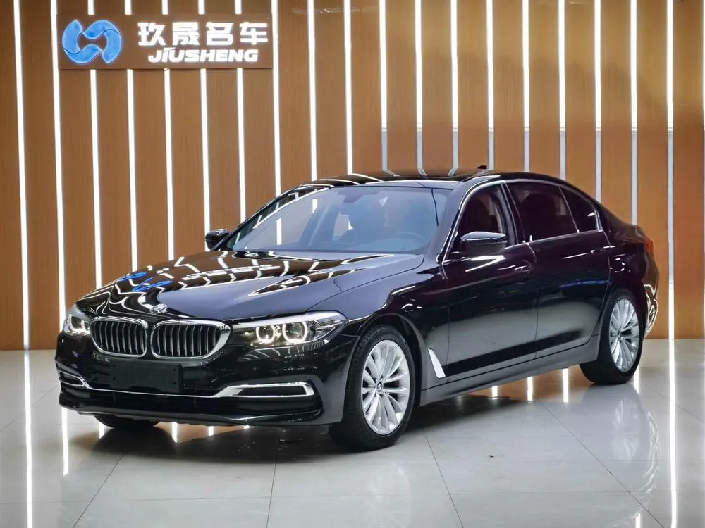 BMW 5-Series, 2019