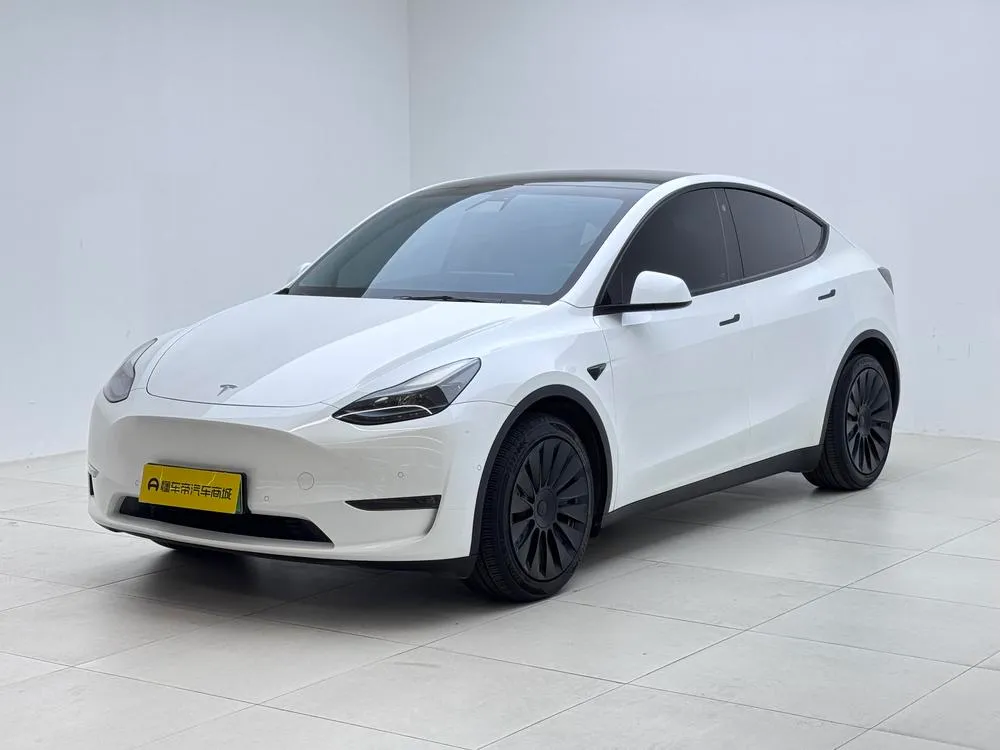 Tesla Model Y, 2021