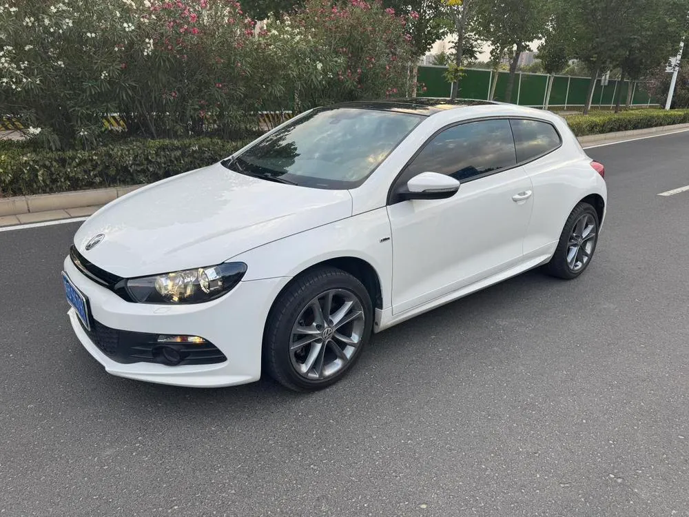 Volkswagen Scirocco, 2010