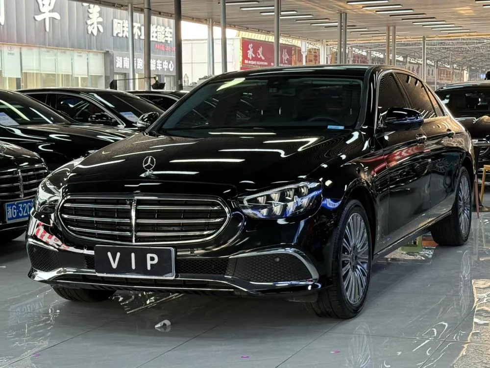 Mercedes-Benz E-Class, 2022