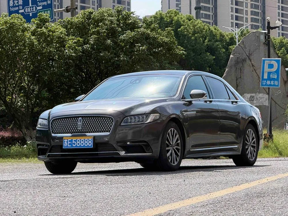 Lincoln Continental, 2017