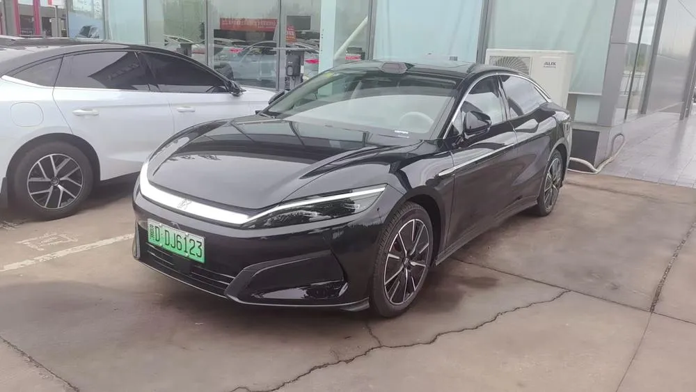BYD Han L EV, 2025