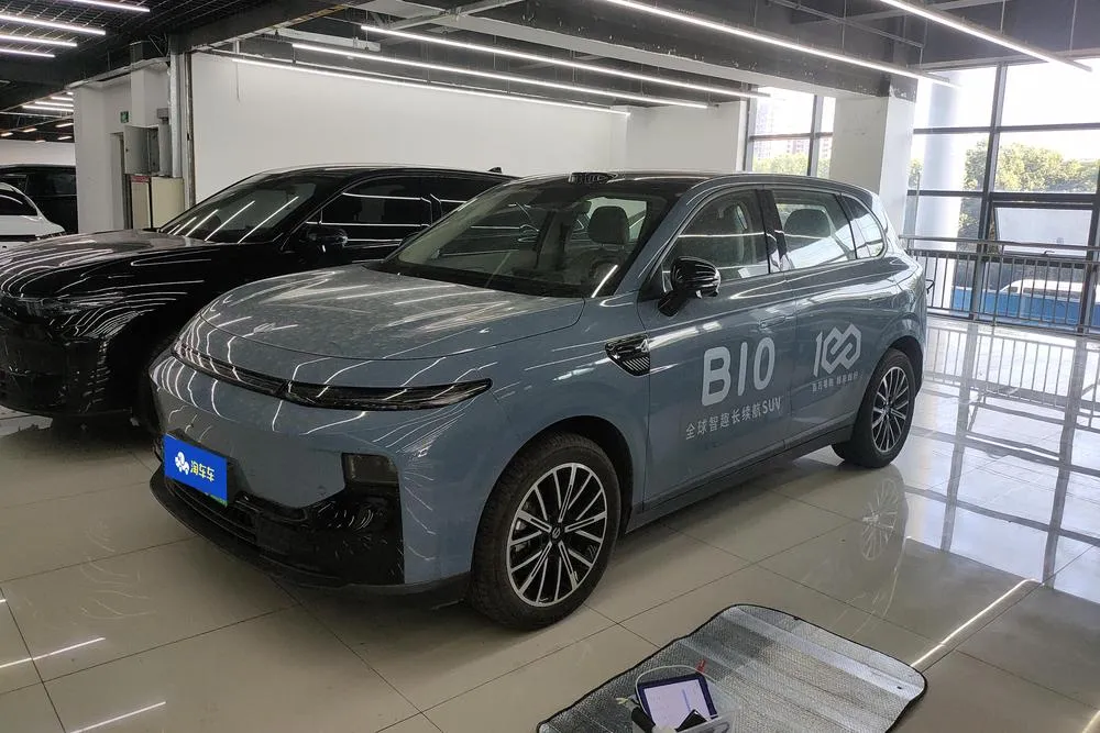 Leapmotor B10, 2025