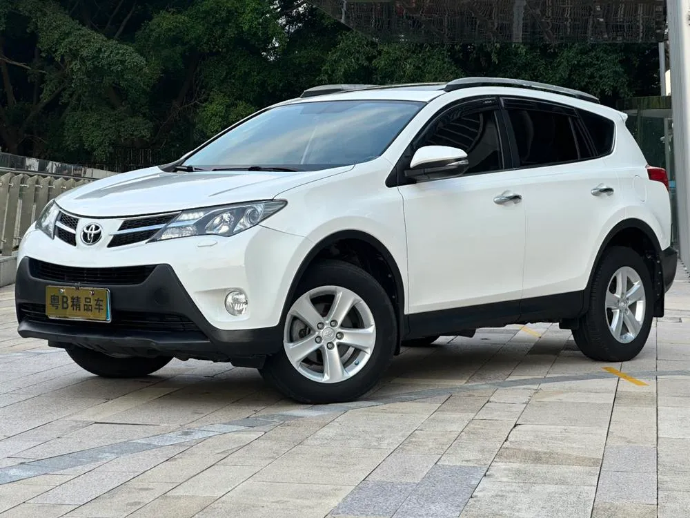 Toyota RAV4, 2013