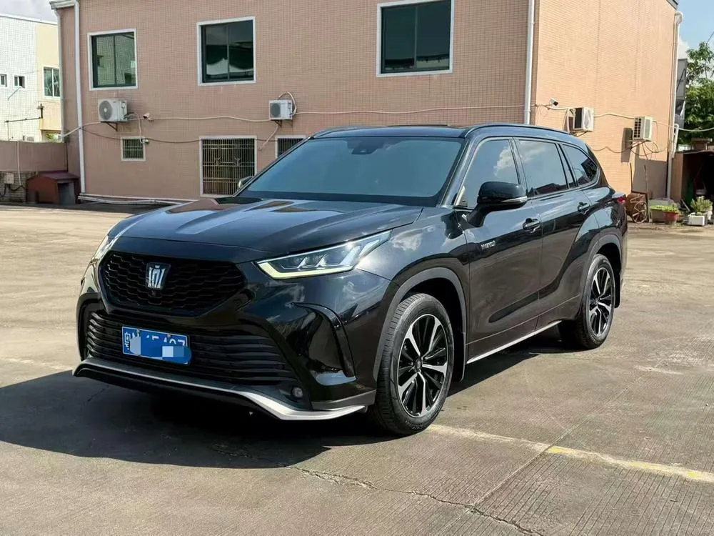 Toyota Crown Kluger, 2023