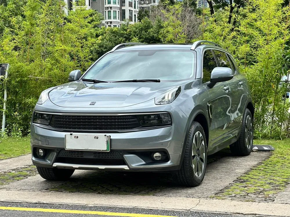 Lynk & Co 01 EM-P, 2019