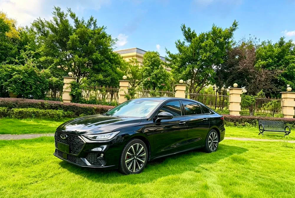 Chery Arrizo 8 PRO, 2025
