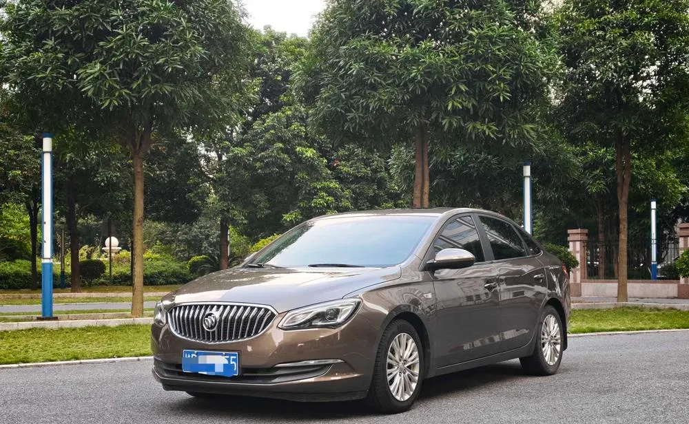 Buick Excelle, 2017