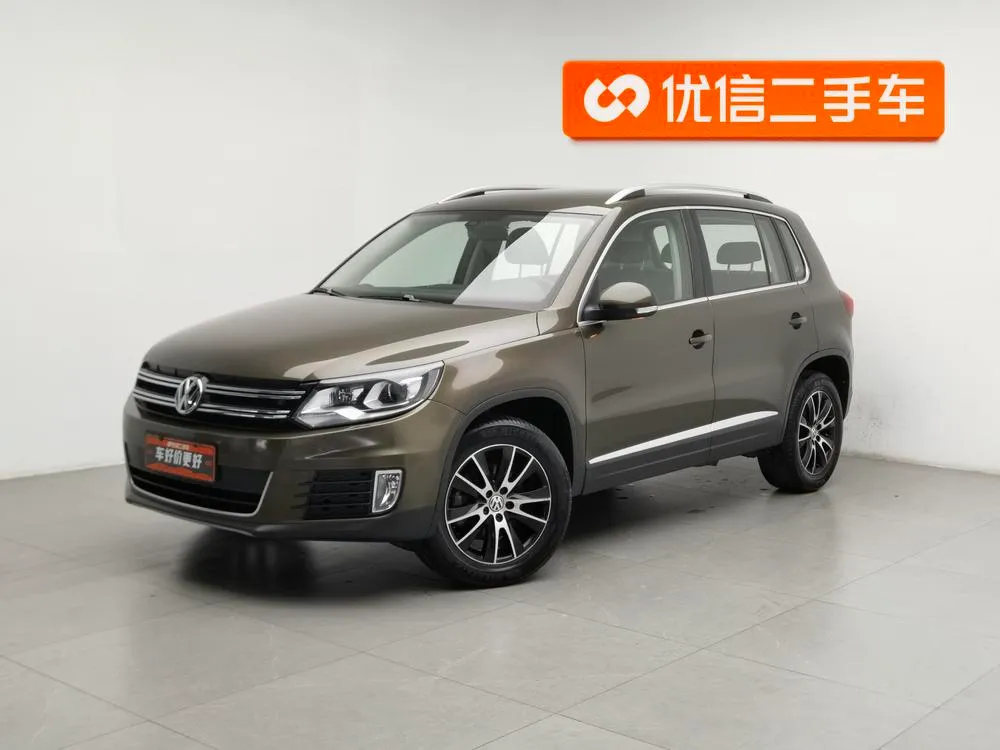 Volkswagen Tiguan 1.8TSI Auto 4WD Luxury Version, 2015 — фото 1