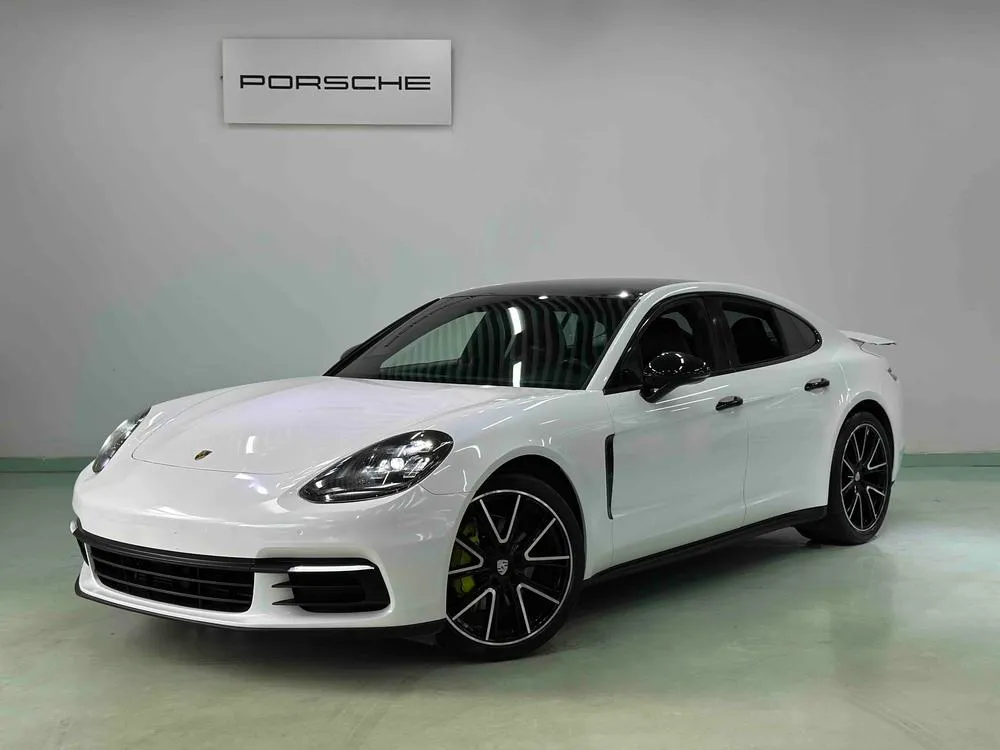 Porsche Panamera, 2017