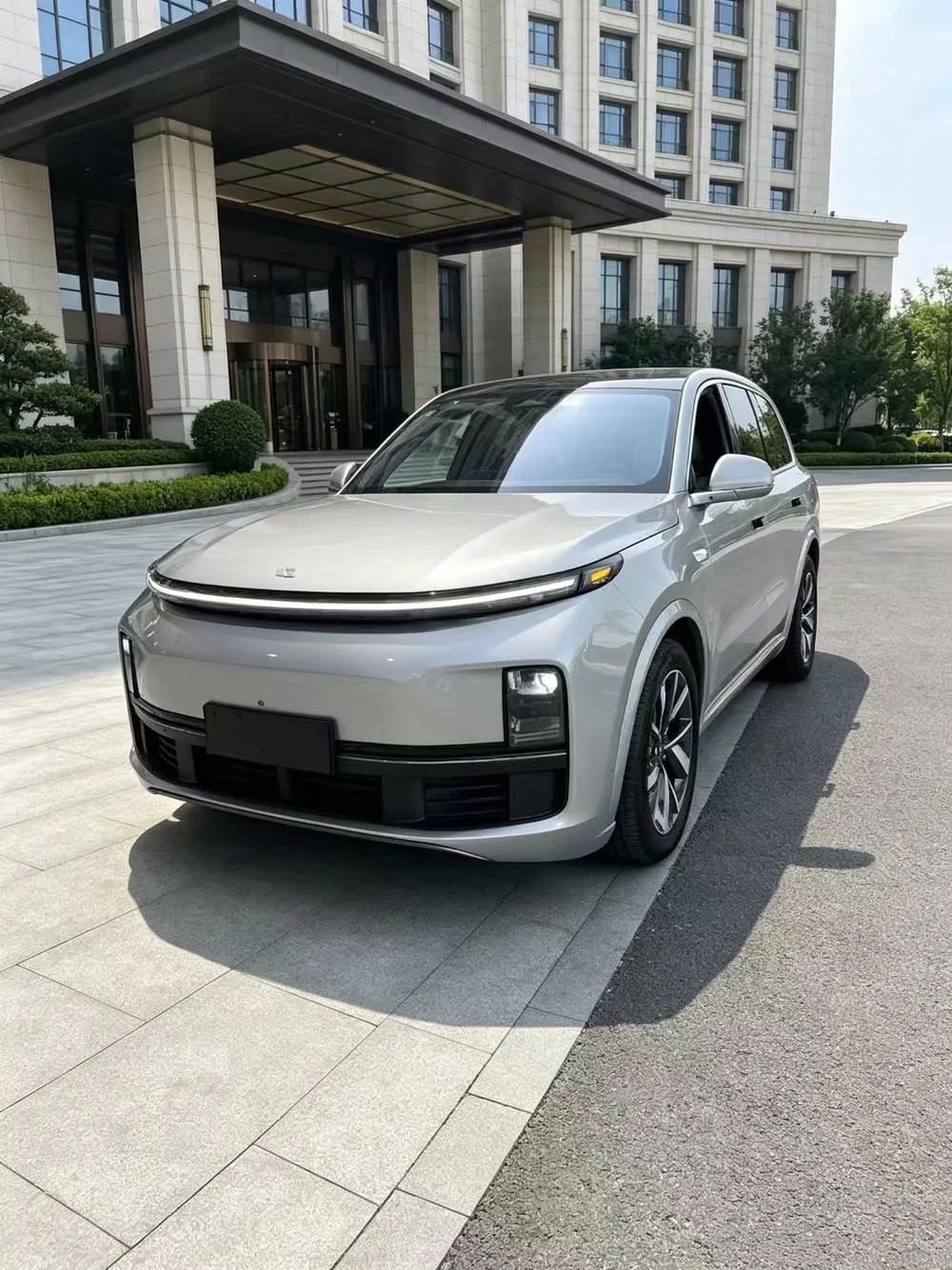 Li Auto L8, 2023