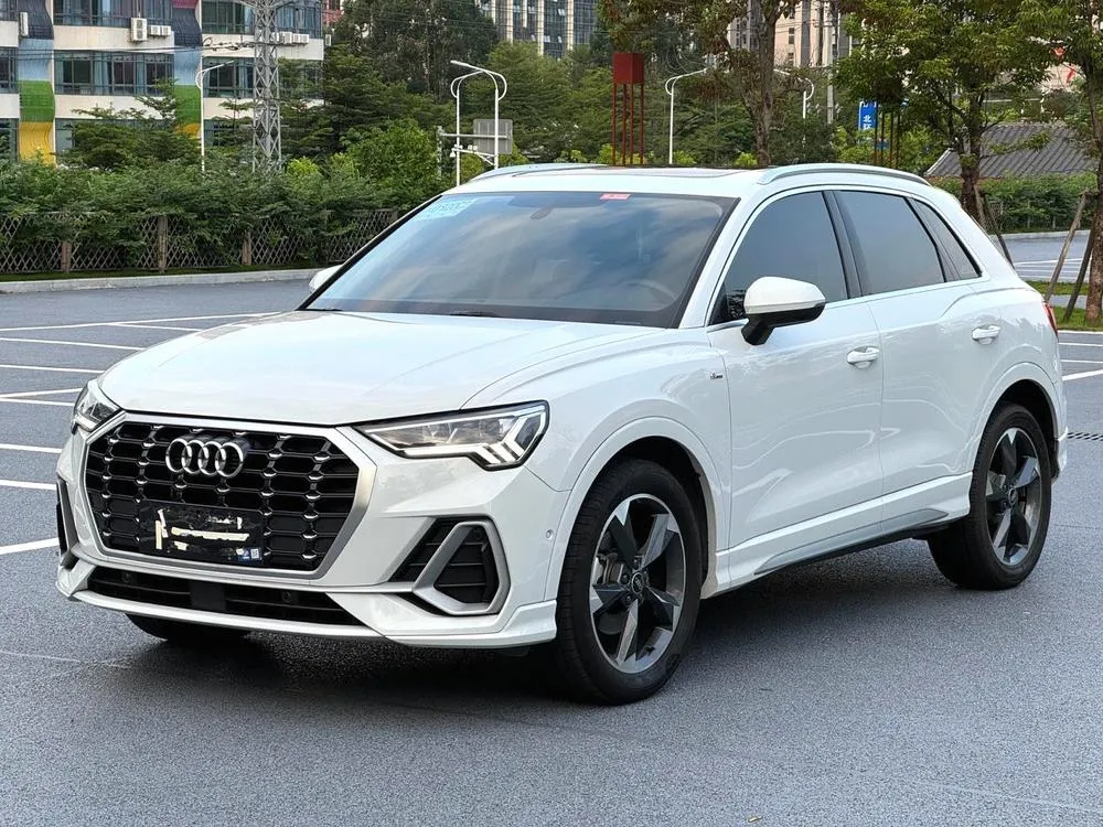Audi Q3, 2023