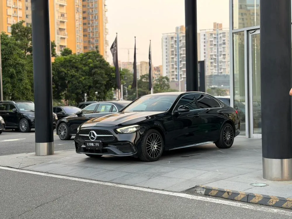 Mercedes-Benz C-Class, 2022