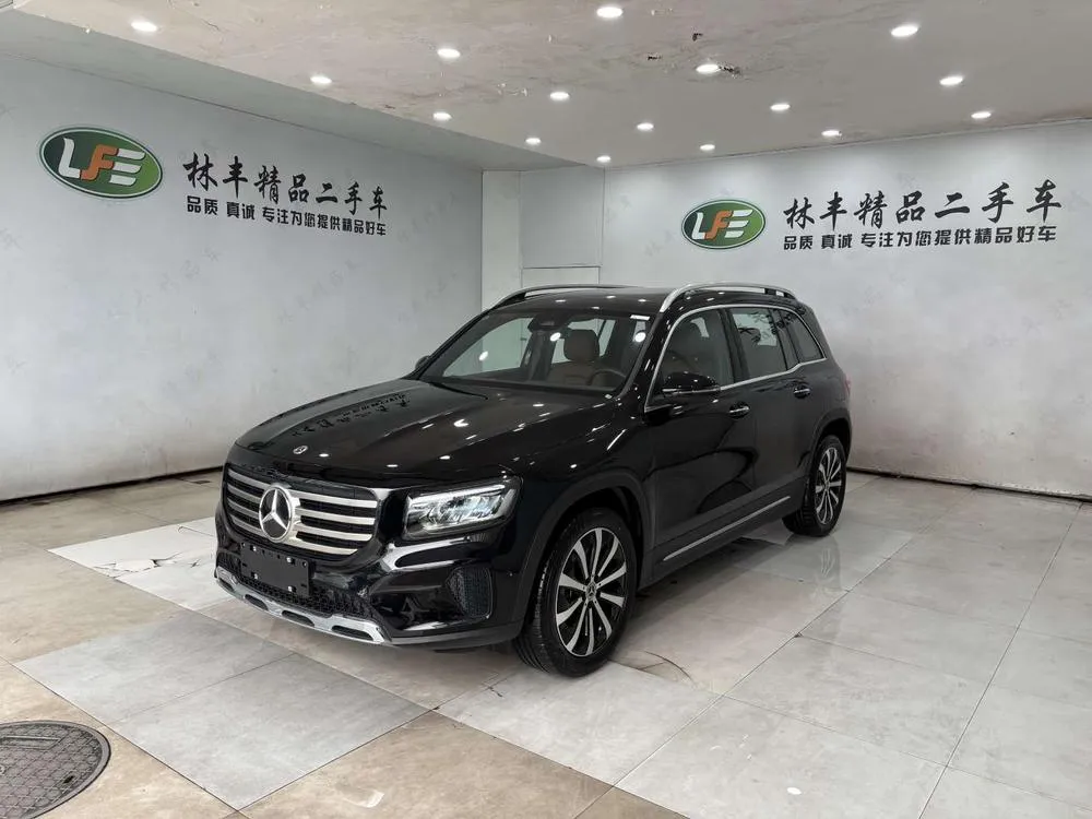 Mercedes-Benz GLB, 2025