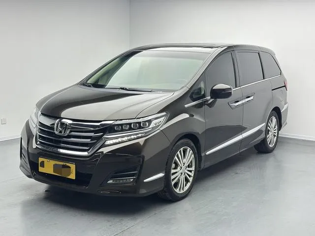 Honda Elysion 2.4L Luxury Edition, 2016 — фото 1
