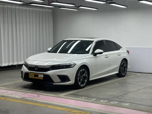 Honda Civic 240TURBO CVT Dynamic Edition, 2022 — фото 1