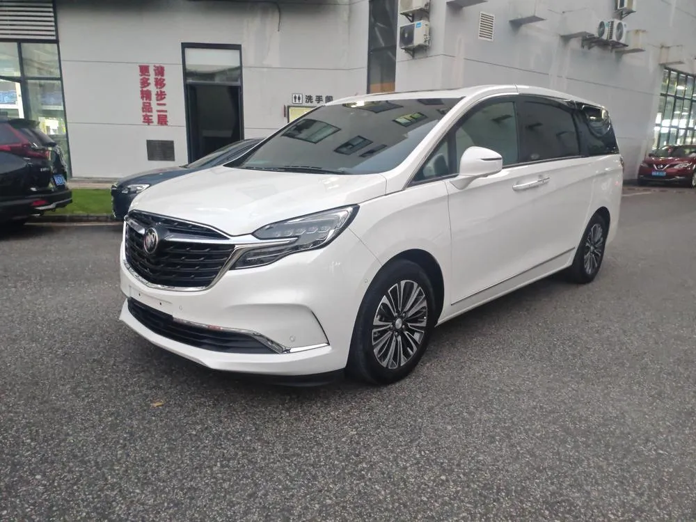 Buick GL8, 2022