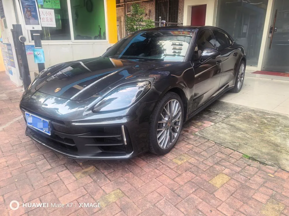 Porsche Panamera, 2024
