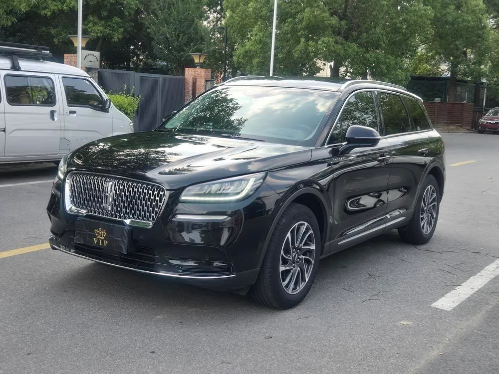 Lincoln Corsair, 2022