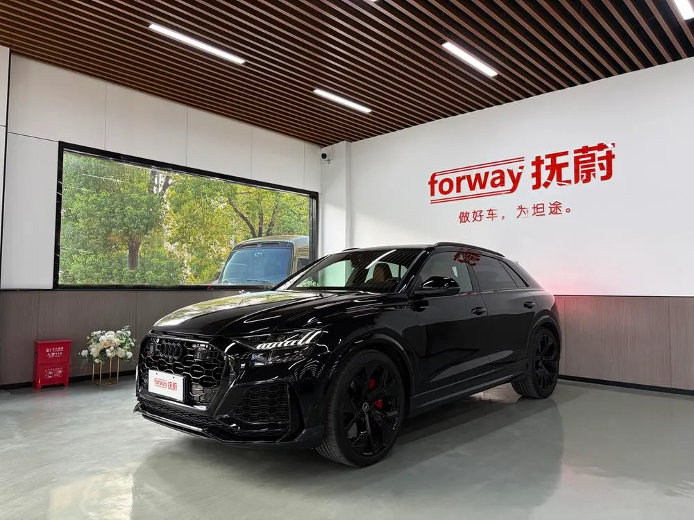 Audi RS Q8, 2021