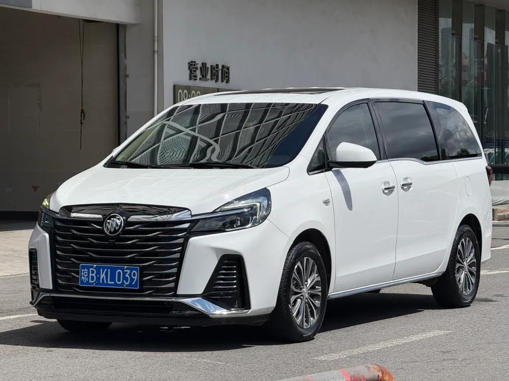 Buick GL8, 2023