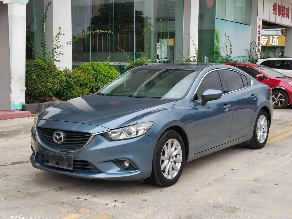 Mazda Atenza 2.0L Blue Luxury Edition, 2014 — фото 1