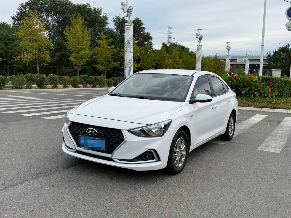 Hyundai Elantra Yuedong, 2018