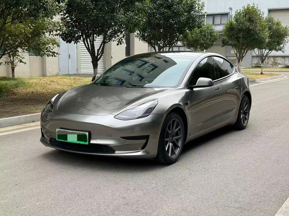 Tesla Model 3, 2021