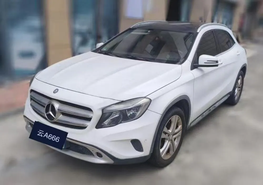 Mercedes-Benz GLA, 2016
