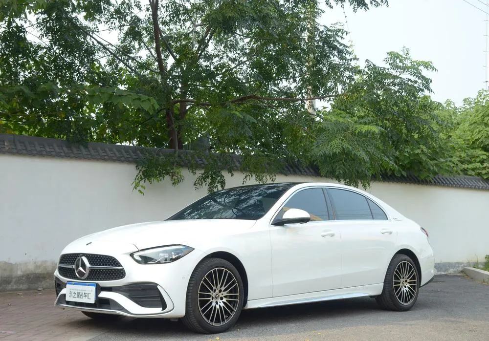 Mercedes-Benz C-Class, 2025