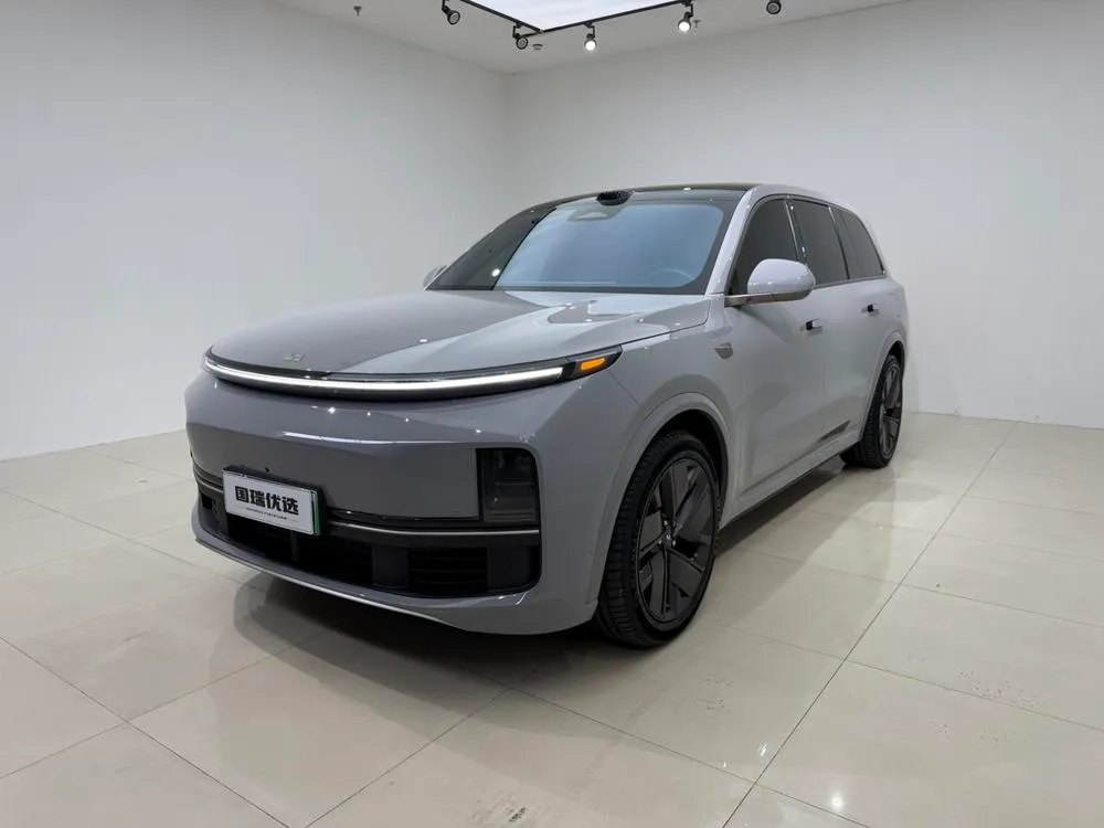 Li Auto L9, 2025