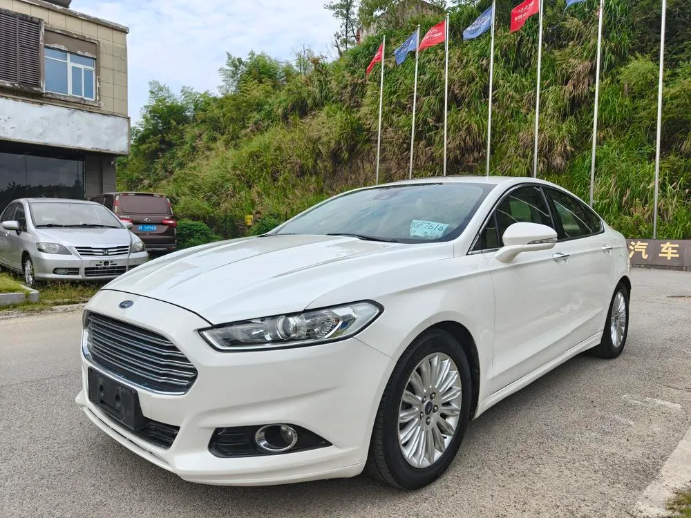 Ford Mondeo, 2013