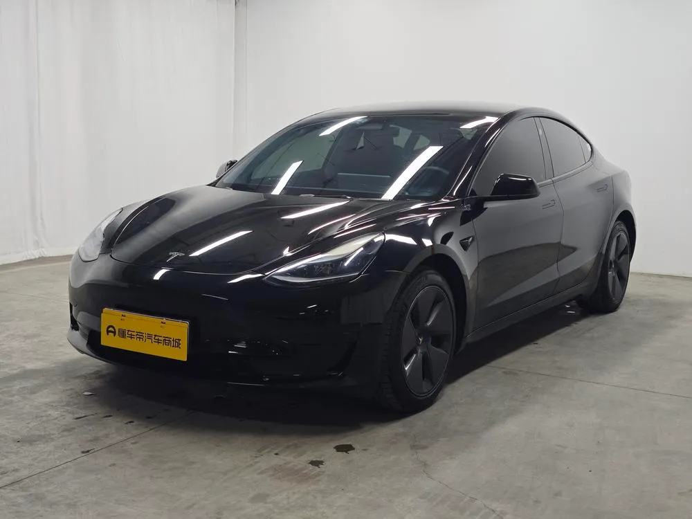 Tesla Model 3, 2022