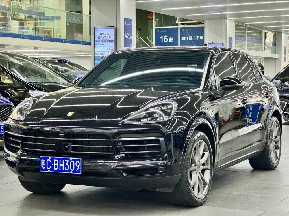 Porsche Cayenne, 2023