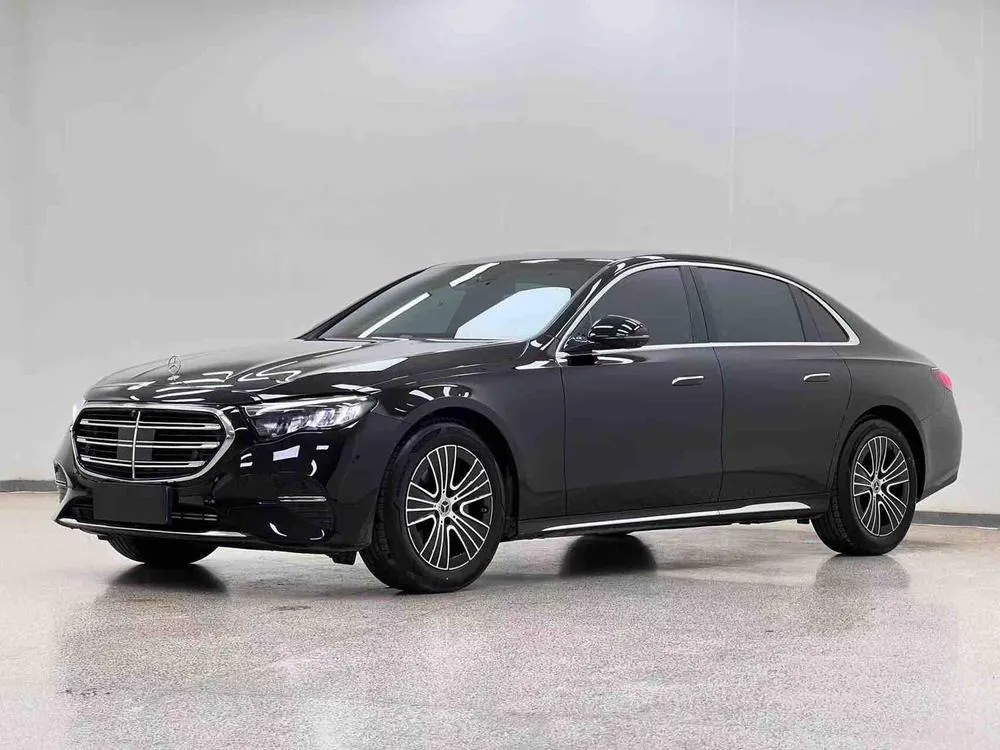 Mercedes-Benz E-Class, 2026